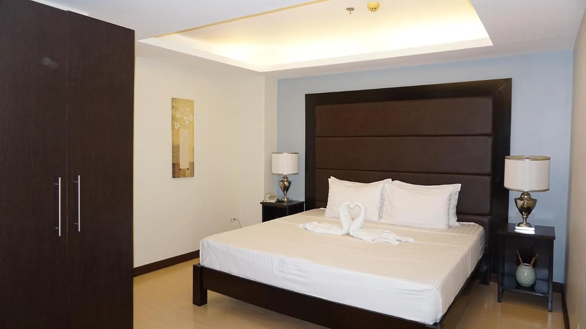 Festive Hotel Makati Paco